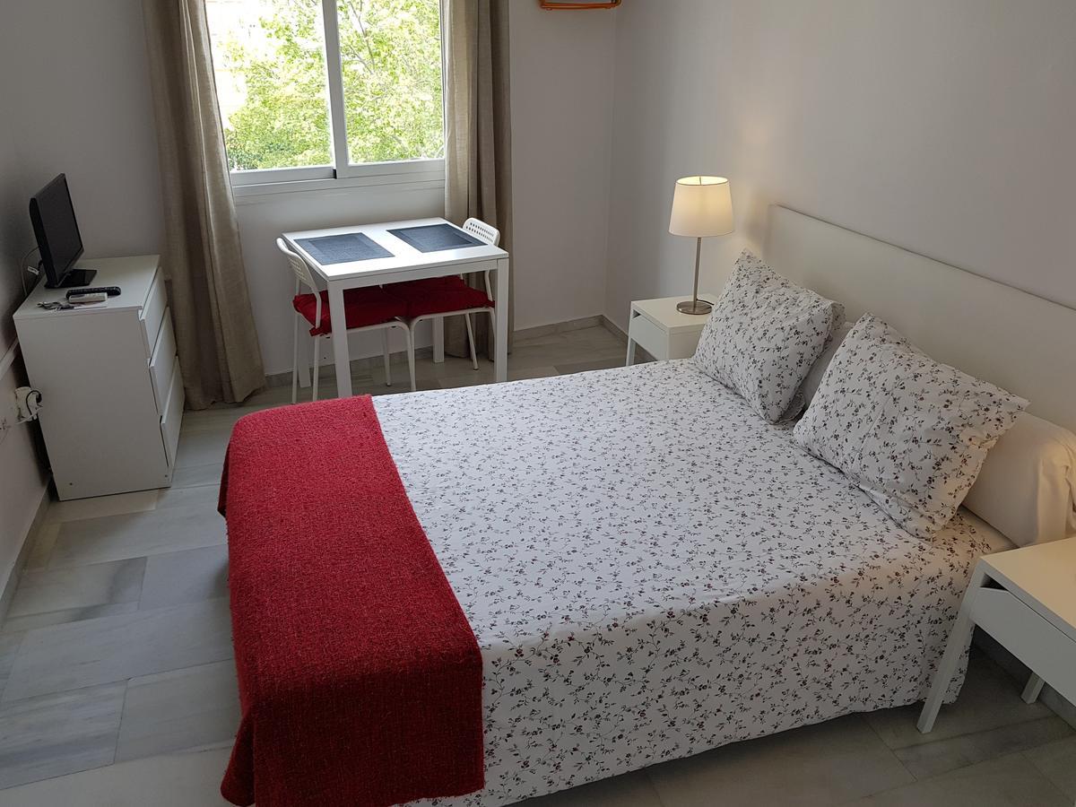 Fan Flat Eugenio (Adults Only) Apartment มาลากา ภายนอก รูปภาพ