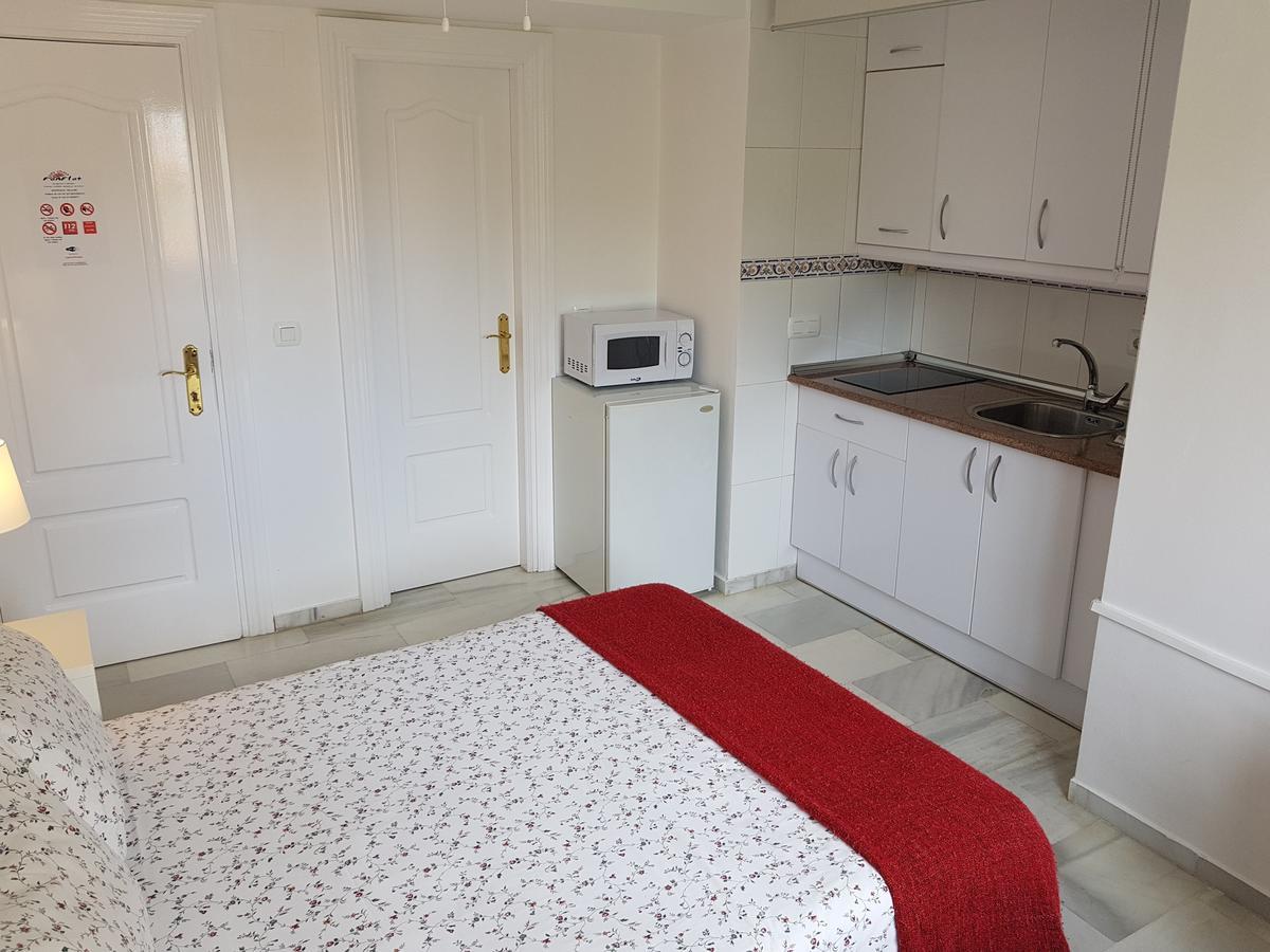 Fan Flat Eugenio (Adults Only) Apartment มาลากา ภายนอก รูปภาพ