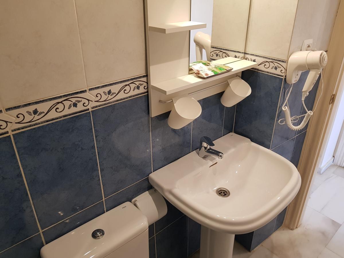 Fan Flat Eugenio (Adults Only) Apartment มาลากา ภายนอก รูปภาพ